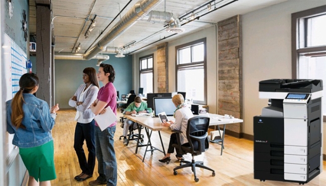 慶祝和承信息給服裝企業(yè)成功安裝柯尼卡美能達C284e彩色復印機