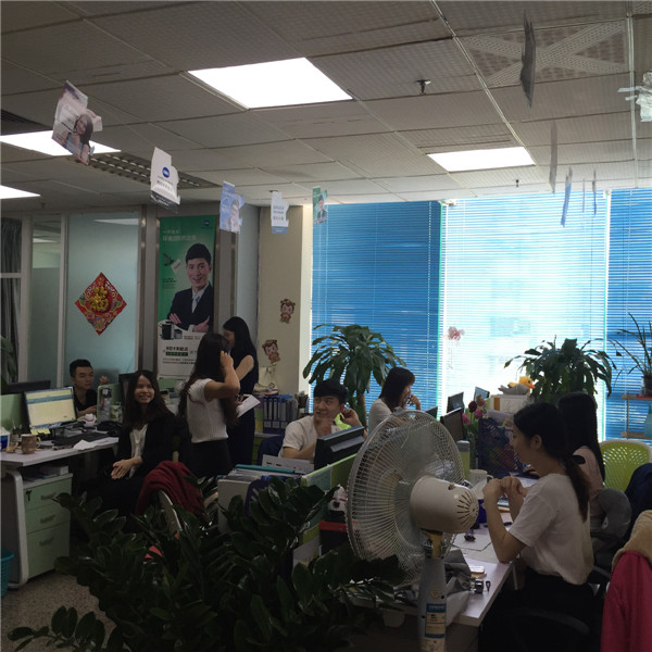 柯尼卡美能達(dá)復(fù)印機(jī)快印記錄科頤辦公不一樣的歡迎新同事瞬間